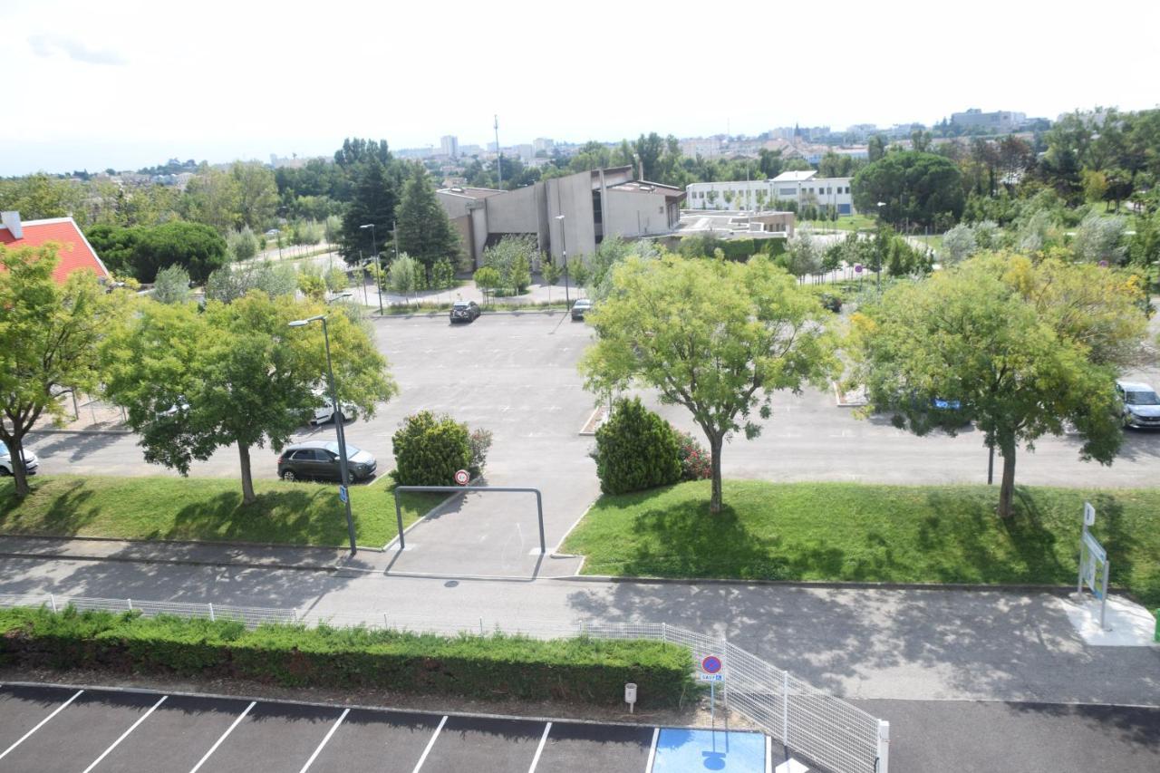 Hotel Kyriad Direct - Les Valence